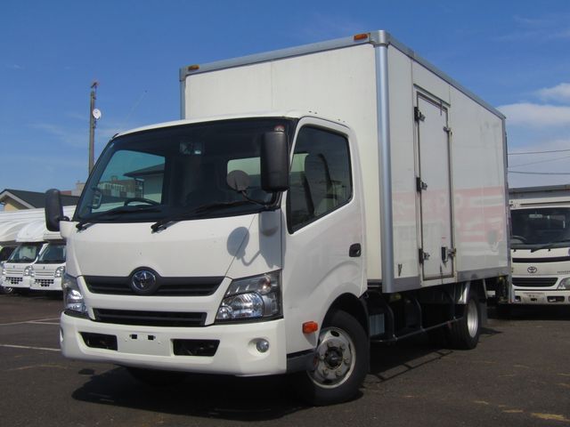 TOYOTA / DYNA