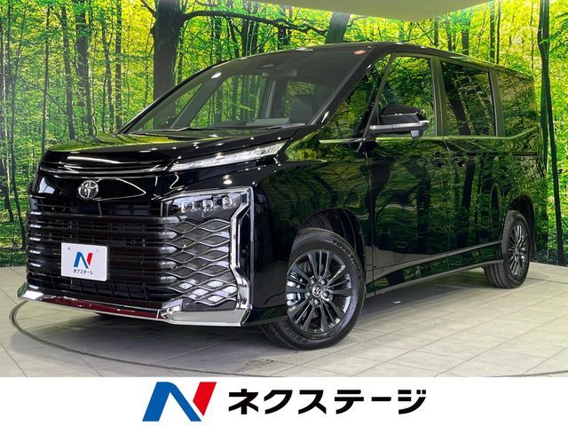 TOYOTA / VOXY 4WD