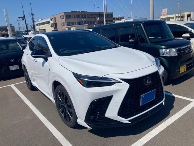 TOYOTA / LEXUS NX350h AWD