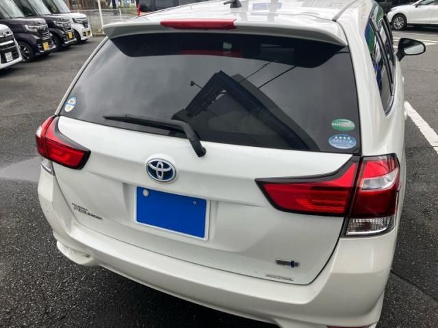 TOYOTA / COROLLA FIELDER HYBRID