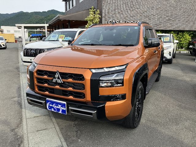 MITSUBISHI / TRITON