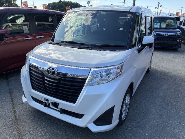 TOYOTA / ROOMY