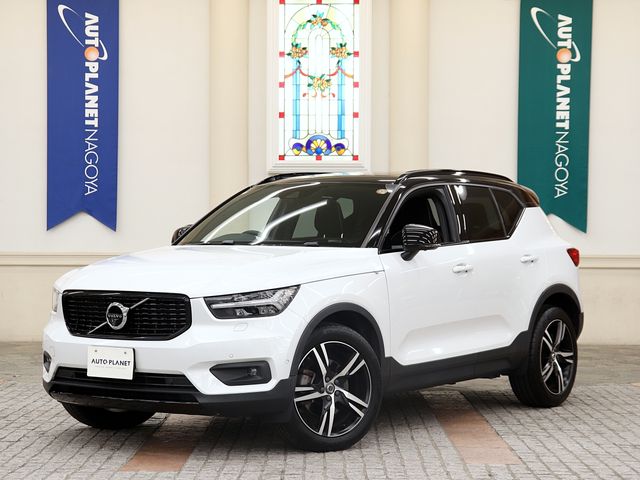 VOLVO / VOLVO XC40