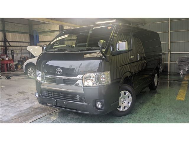 TOYOTA / HIACE van 2WD