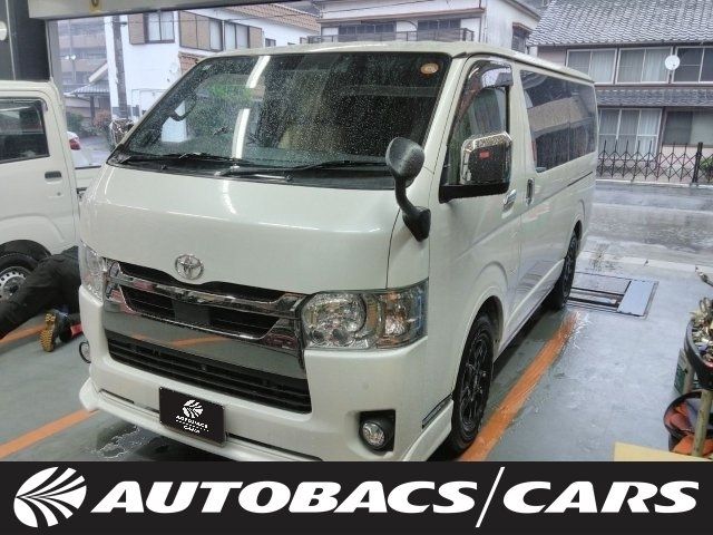 TOYOTA / HIACE van 4WD