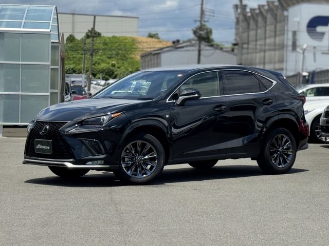 TOYOTA / LEXUS NX300