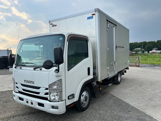 Japanese used car Ref# 1625182 ISUZU / ELF