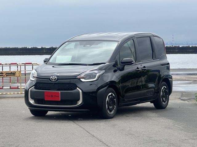 TOYOTA / SIENTA HYBRID