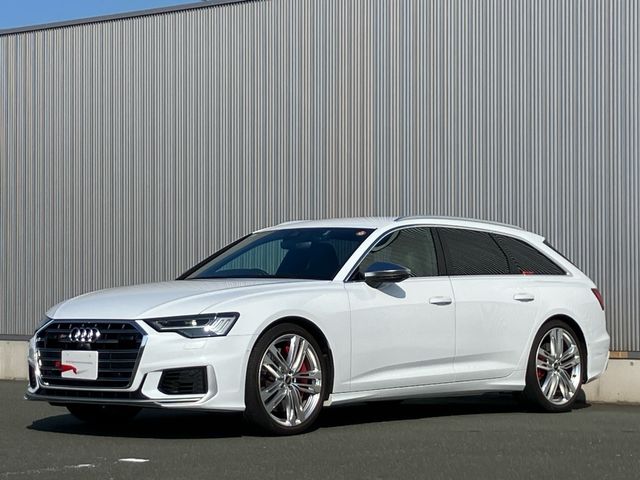 AUDI / AUDI S6 AVANT