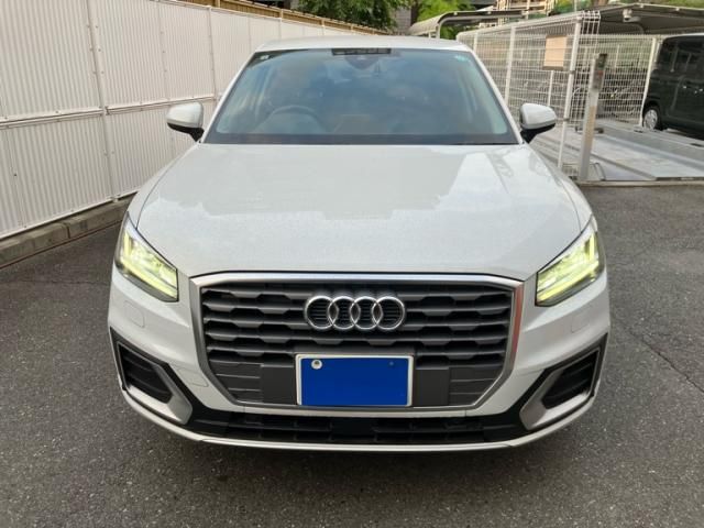 AUDI / AUDI Q2