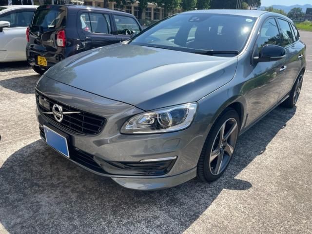 VOLVO / VOLVO V60