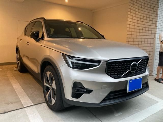 VOLVO / VOLVO XC40