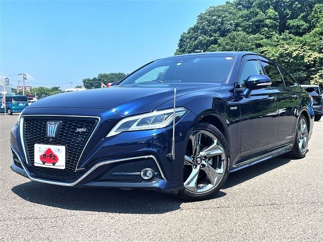 TOYOTA / CROWN sedan hybrid