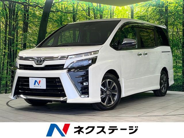 TOYOTA / VOXY