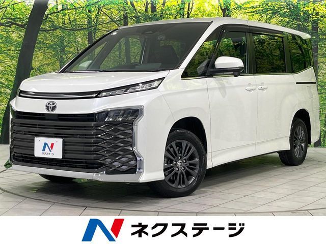 TOYOTA / VOXY 4WD