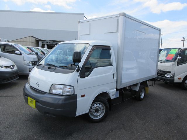 Japanese used car Ref# 1625804 MAZDA / BONGO truck 2WD