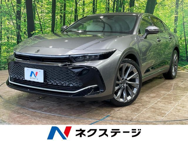 TOYOTA / CROWN CROSSOVER