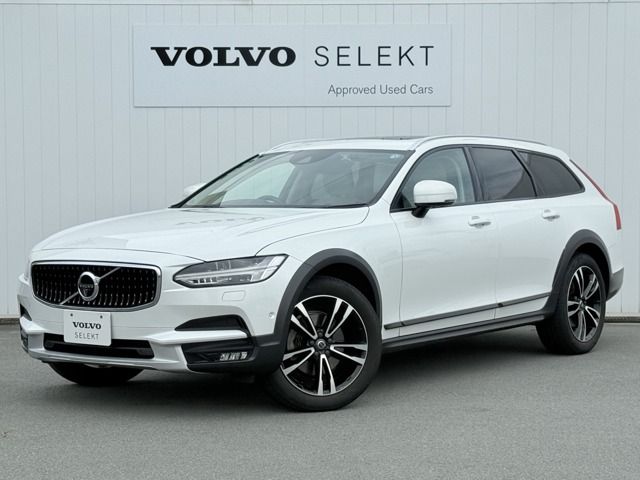 VOLVO / VOLVO V90 CROSS COUNTRY