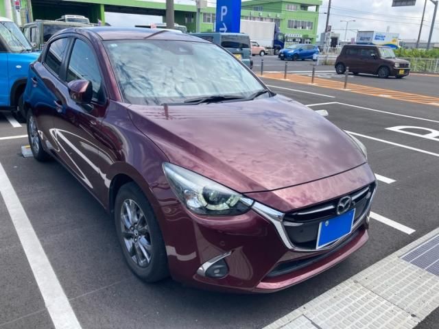 MAZDA / DEMIO