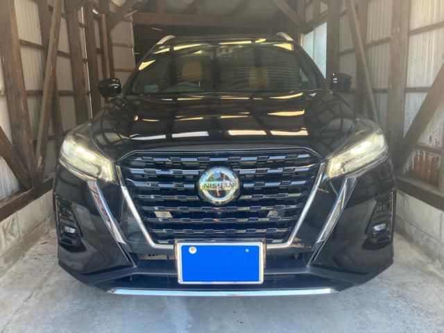 NISSAN / KICKS