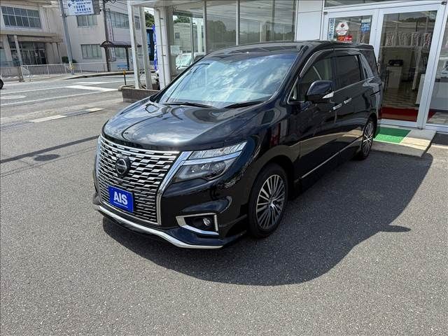 NISSAN / ELGRAND