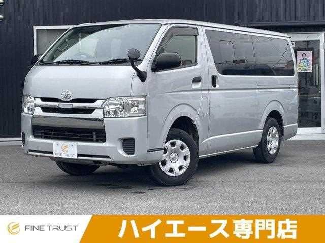 TOYOTA / HIACE van 4WD