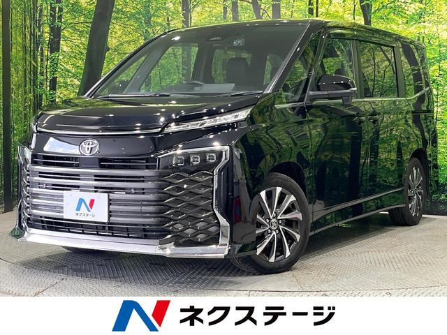 TOYOTA / VOXY