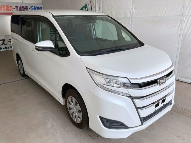 TOYOTA / NOAH