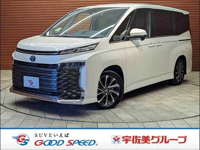 TOYOTA / VOXY HYBRID