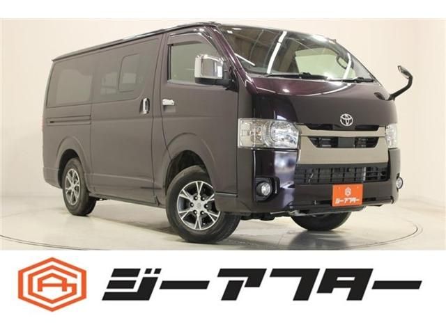 TOYOTA / ハイエース