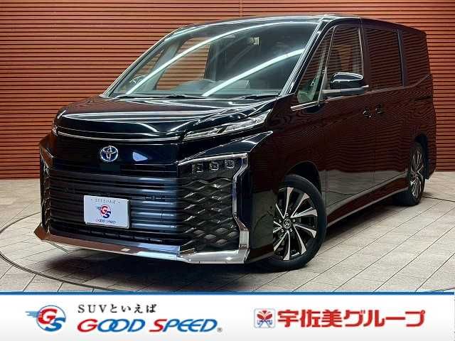 TOYOTA / VOXY HYBRID
