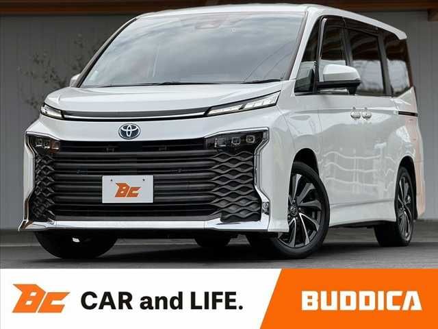 TOYOTA / VOXY HYBRID