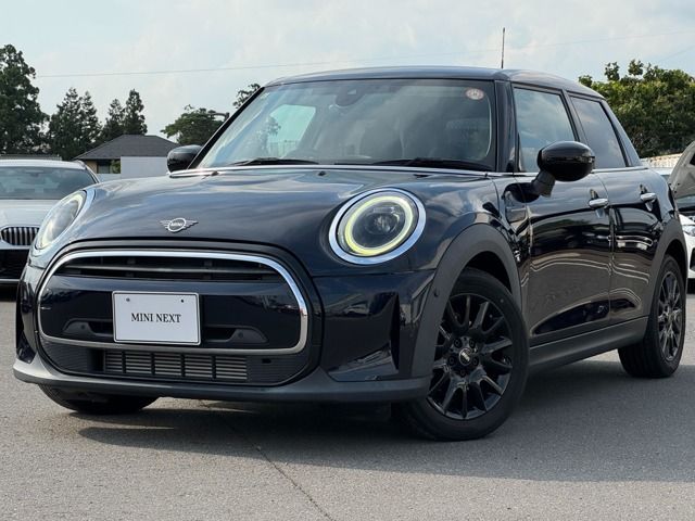 Japanese used car Ref# 1627138 BMW / MINI COOPER D 5DOOR