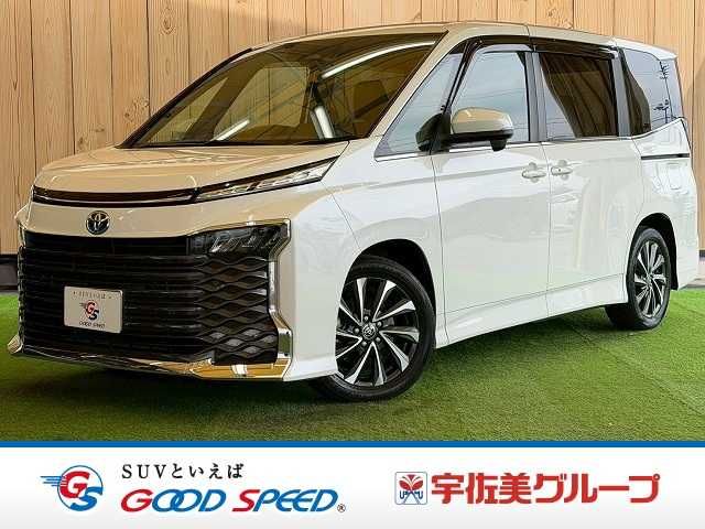 TOYOTA / VOXY HYBRID
