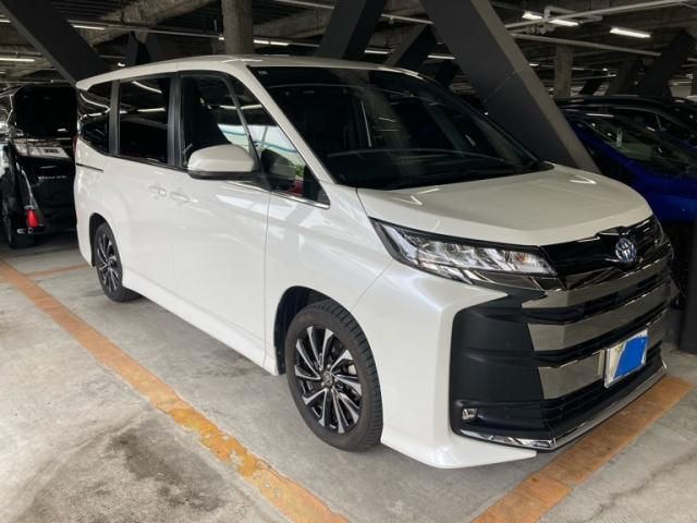 TOYOTA / NOAH HYBRID