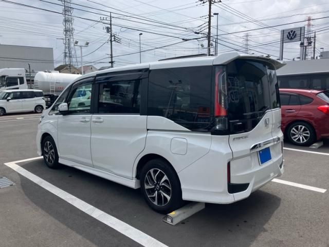 HONDA / STEPWAGON SPADA