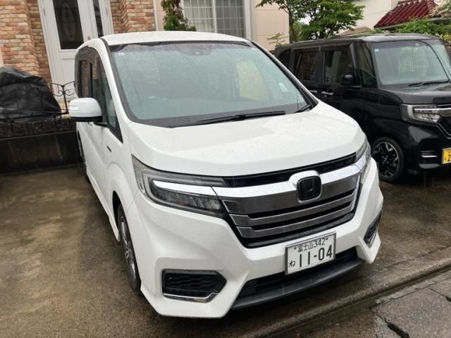 HONDA / ステップワゴンスパーダＨＶ