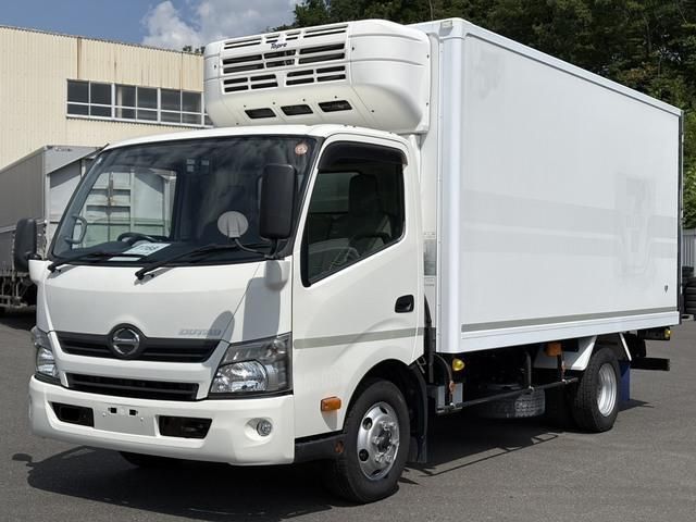 HINO / DUTRO