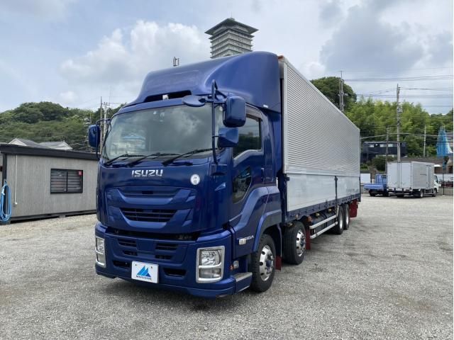 ISUZU / GIGA