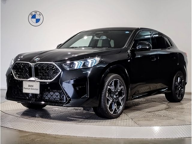 BMW / BMW X2