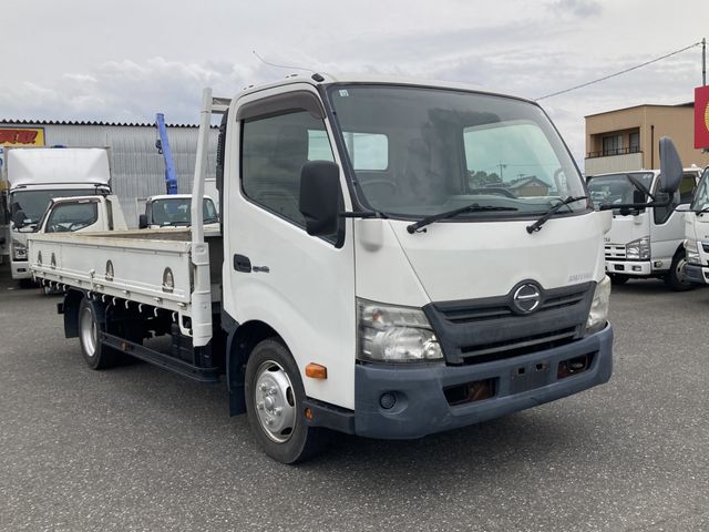HINO / DUTRO