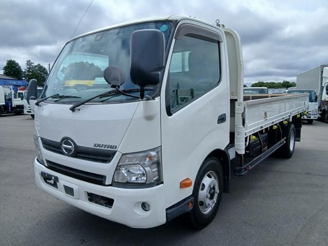 HINO / DUTRO