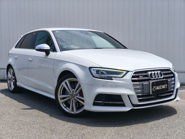AUDI / AUDI S3 SPORTBACK