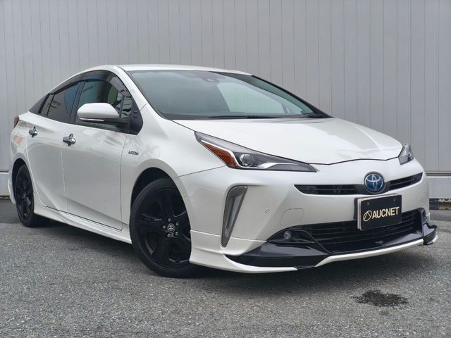 TOYOTA / PRIUS