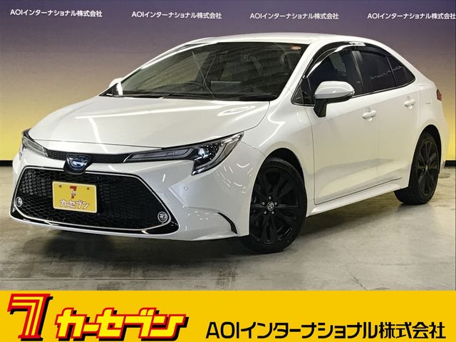 TOYOTA / COROLLA sedan HYBRID 4WD