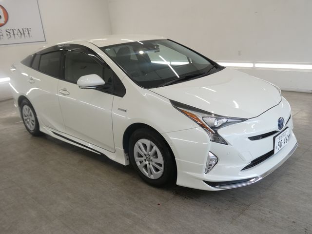 TOYOTA / PRIUS