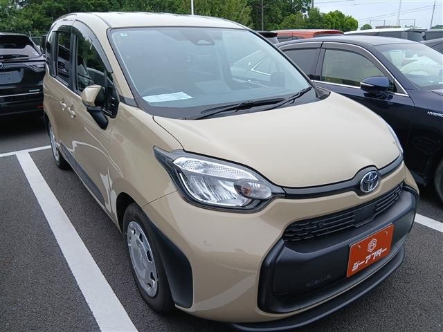 TOYOTA / SIENTA HYBRID