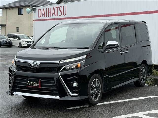 TOYOTA / VOXY