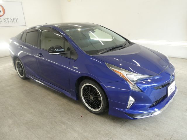 TOYOTA / PRIUS