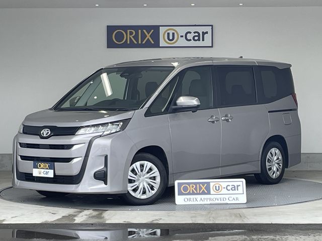 TOYOTA / NOAH